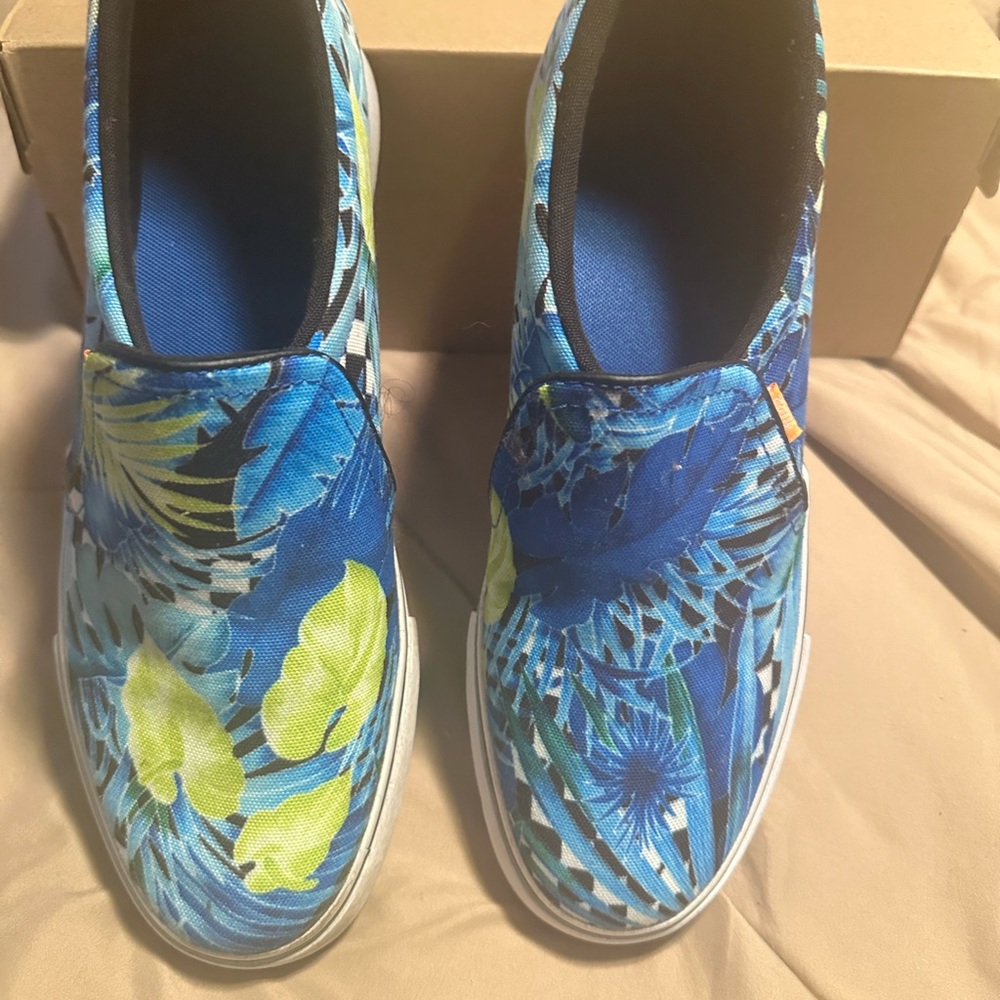 Blue and Green Floral Slip-On Shoes